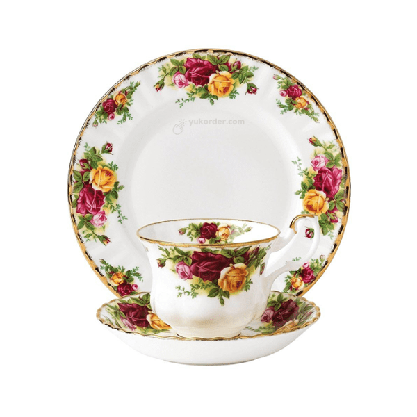 Royal Albert Old Country Roses - 12 Pcs Set (Plate Teacup & Saucer) - Image 3