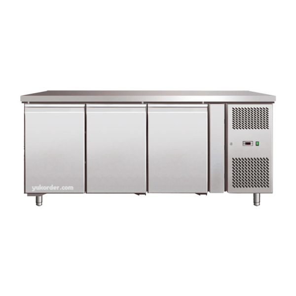 Mastercool Under Counter Chiller Frezzer GN3100 TN